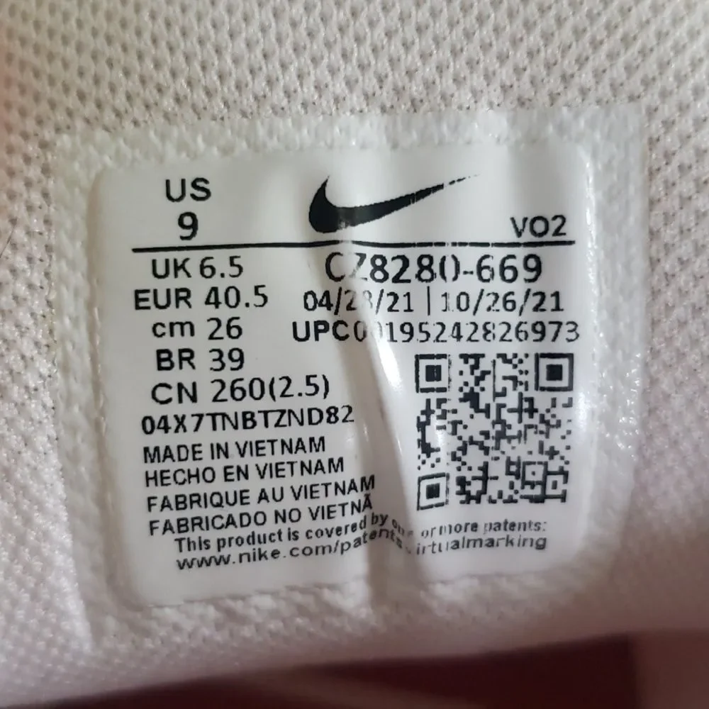 Nike Running Shoe Women's Metcon Seven Womens 9 Pink White Training